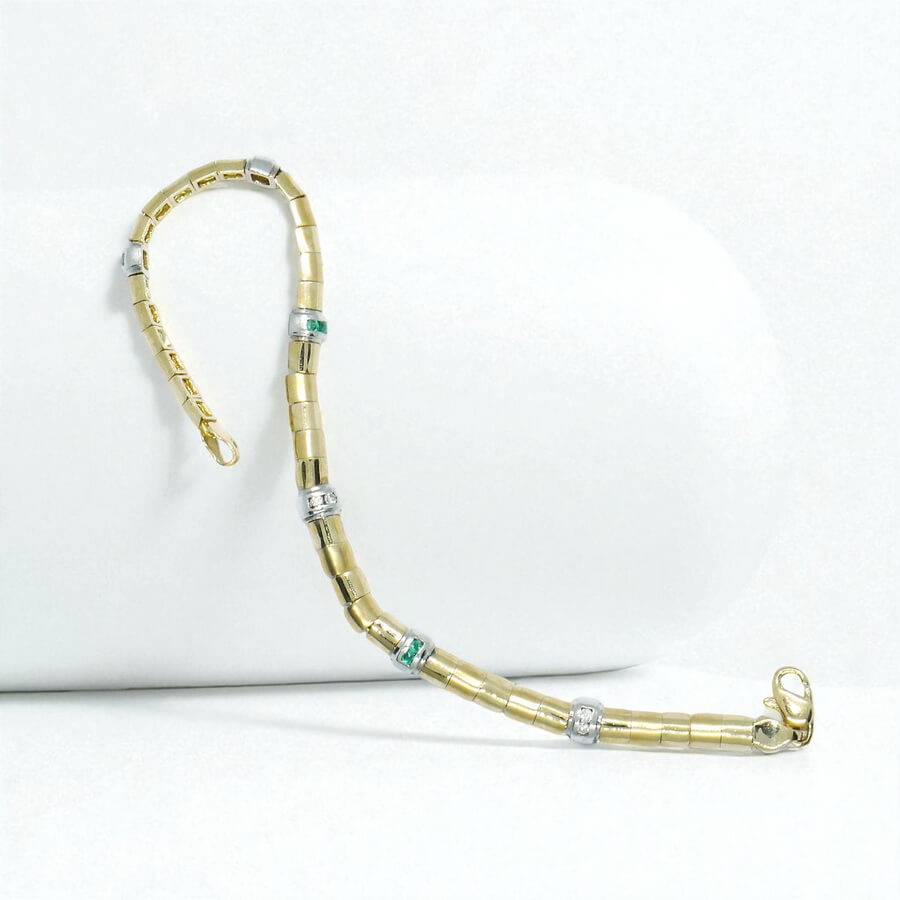 Pulsera de Oro Amarillo y Blanco 18k con Diamantes y Esmeraldas – 18.50 cm – 12.30 g – 5 mm – Cierre Mosquetón 💎