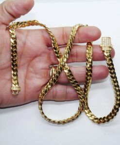 Cadena Cubana para Hombre y mujer de Oro Amarillo 18k – 7mm – 60cm – 26.15g – Cierre Mónaco con Circonitas - Imagen 3