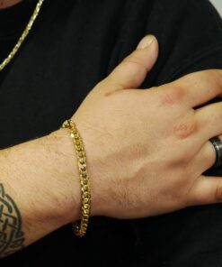 Alternative view of Pulsera de Oro 18k para Hombre 6 mm Maciza – Cadena Barbada con Cierre Mosquetón