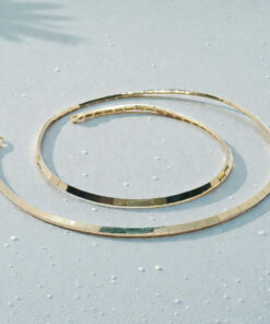 Collar Omega Semirrígido en Oro de 18k — 10,50 g ✨ Un diseño que combina fuerza y suavidad - Imagen 7