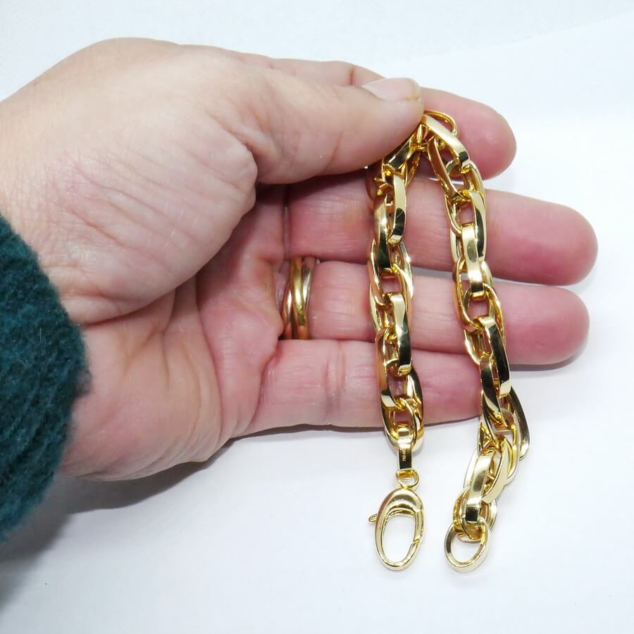 Pulsera Forzada Enredada de Oro 18k 20 cm – Equilibrio, Fuerza y Elegancia - Imagen 3