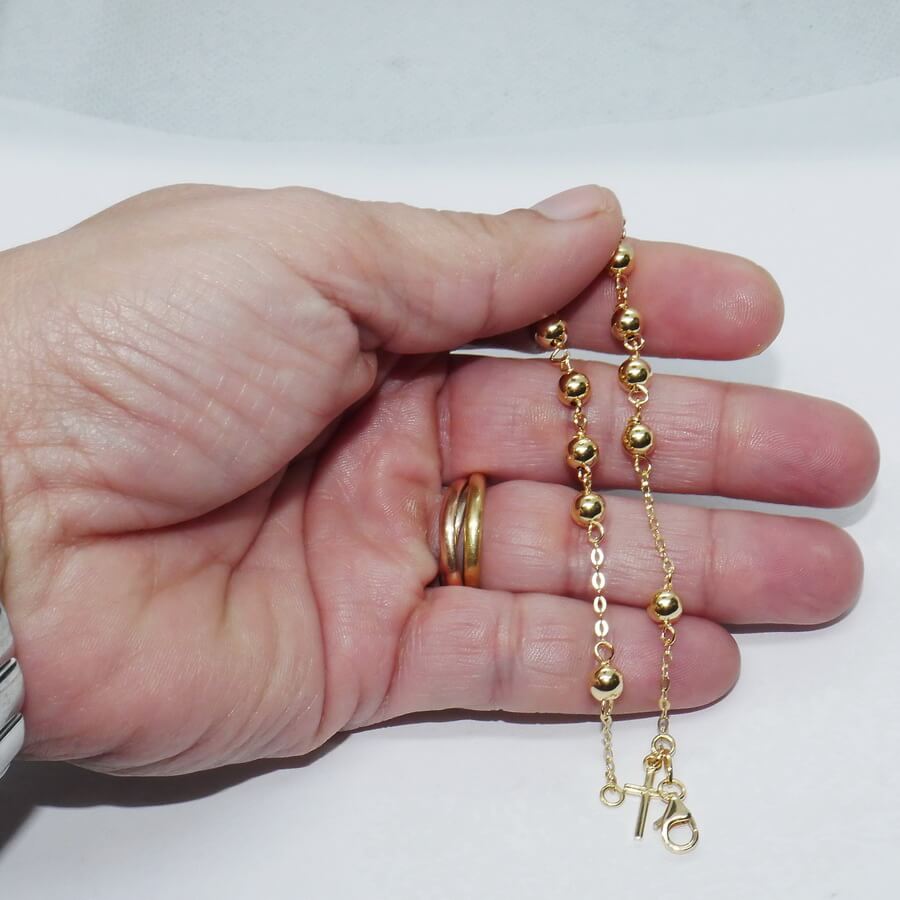 Pulsera Rosario de Oro 18k – Fe, Elegancia y Brillo Atemporal - Imagen 3