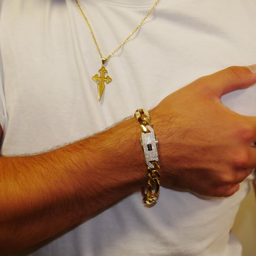 Impresionante pulsera para hombre de oro amarillo de 18k de 21.00 cm de larga y 1.10 cm de ancha, modelo 3x1 , cierre mónaco. 20.70 gr de oro de 18k - Imagen 6