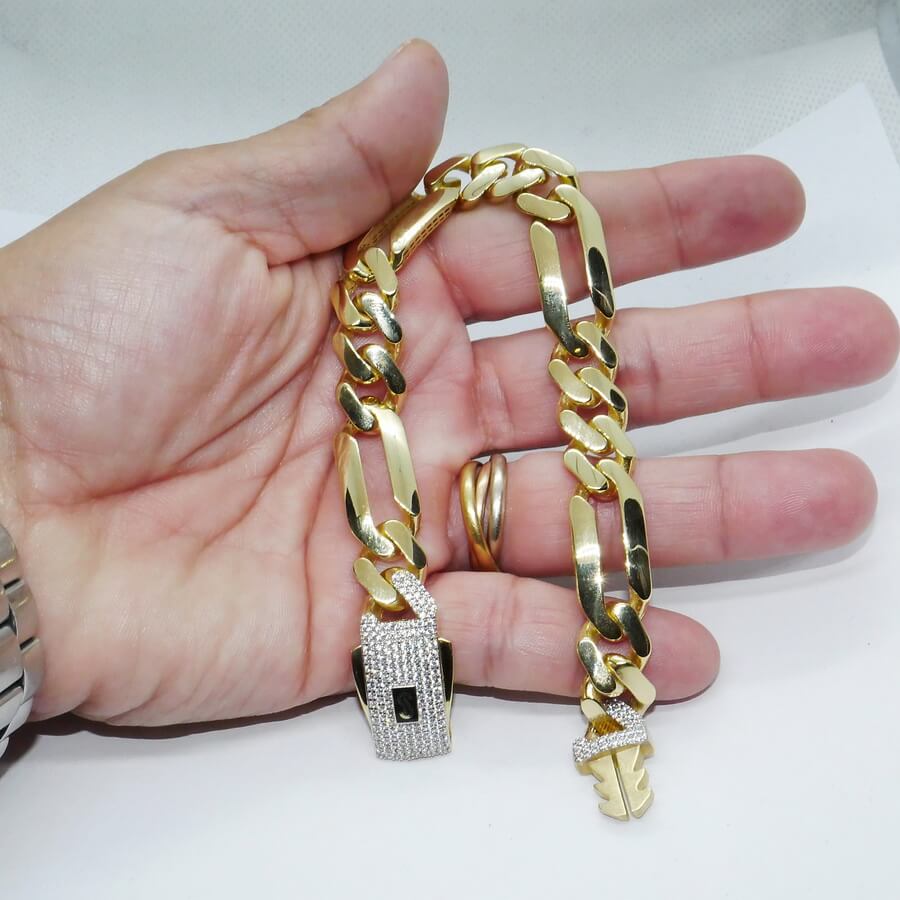 Impresionante pulsera para hombre de oro amarillo de 18k de 21.00 cm de larga y 1.10 cm de ancha, modelo 3x1 , cierre mónaco. 20.70 gr de oro de 18k - Imagen 2