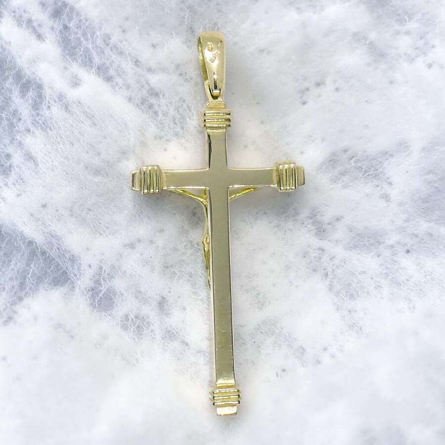 Cruz de oro de 18k de gran presencia, con un peso de 8,35 gramos. - Imagen 6