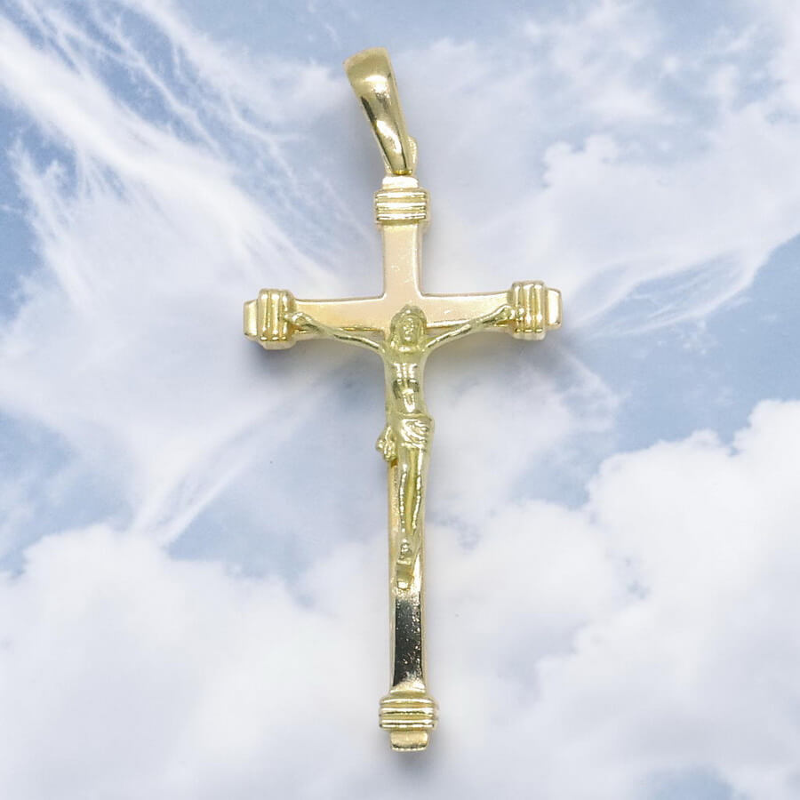 Cruz de oro de 18k de gran presencia, con un peso de 8,35 gramos. - Imagen 3