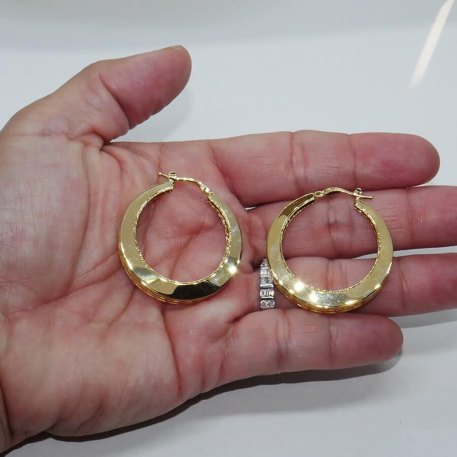 Pendientes Aro Oro 18K Mujer | Aros Calados 34 mm x 5 mm | Cierre Click | Oro Amarillo 750 | 6,50 g | Aros Grandes Elegantes - Imagen 3