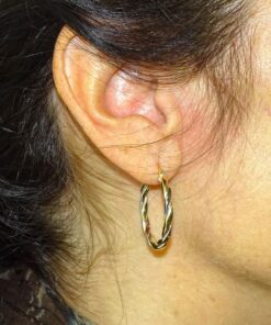 Alternative view of Pendientes Aro Bicolor Mujer Oro Amarillo y Blanco 18K | 25 mm | Tubo Cuadrado 2,5 mm | 2,00 g | Aros Elegantes y Modernos con Cierre Seguro